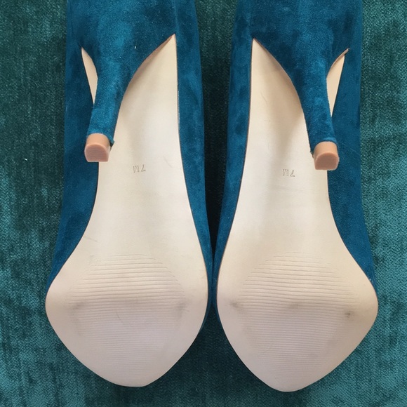 Audrey Brooke pumps - Picture 4 of 6